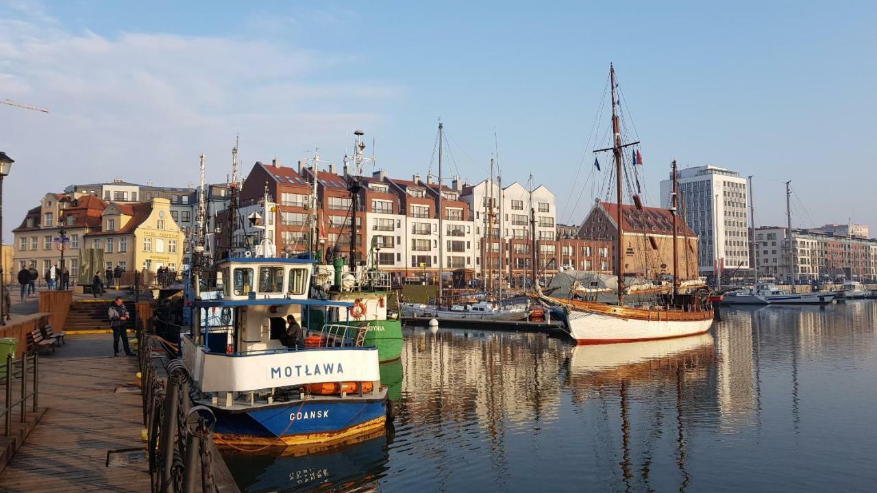 New Apartment 100M From Old Town And Marina Gdansk Exterior photo